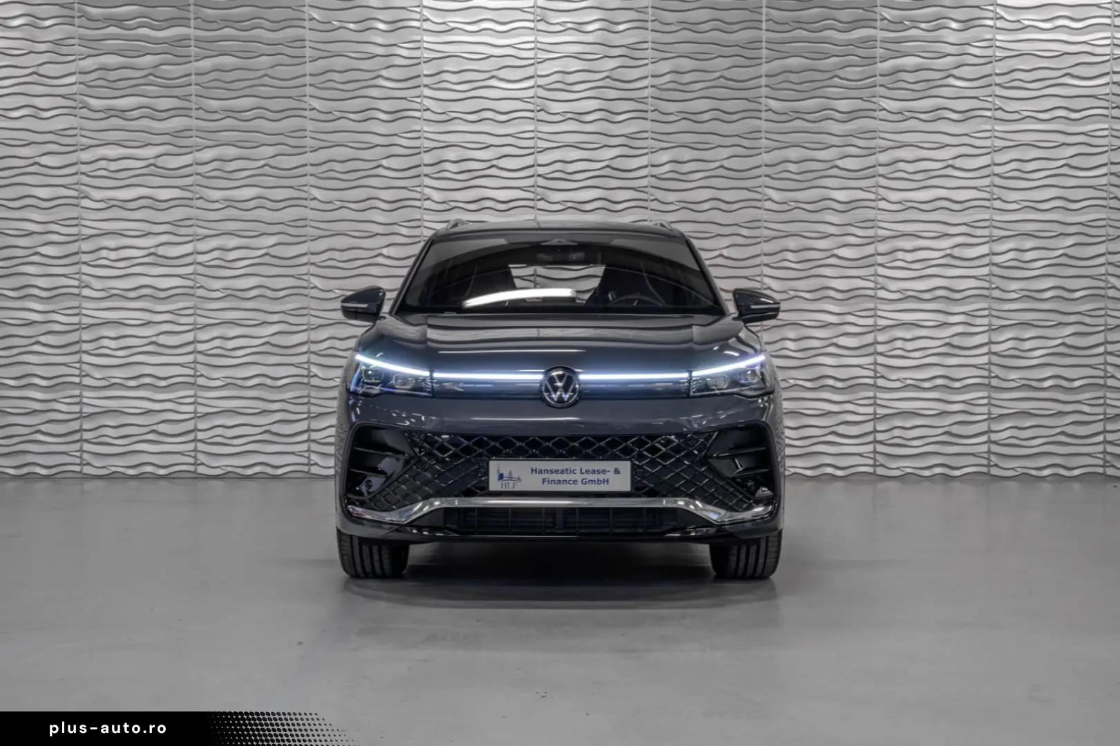 VW Tiguan 2.0 TDI 193PS R-LINE DSG AHK STANDH