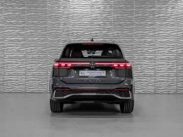 VW Tiguan 2.0 TDI 193PS R-LINE DSG AHK STANDH