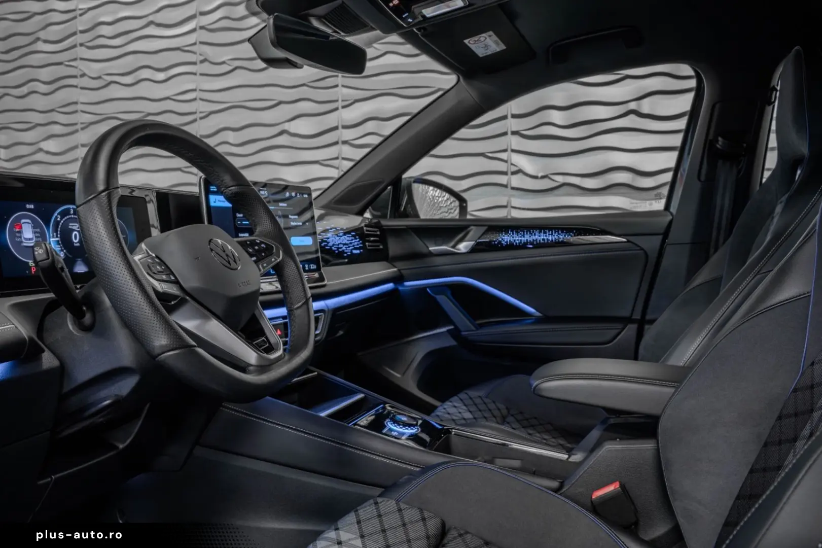 VW Tiguan 2.0 TDI 193PS R-LINE DSG AHK STANDH