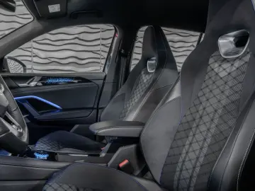 VW Tiguan 2.0 TDI 193PS R-LINE DSG AHK STANDH