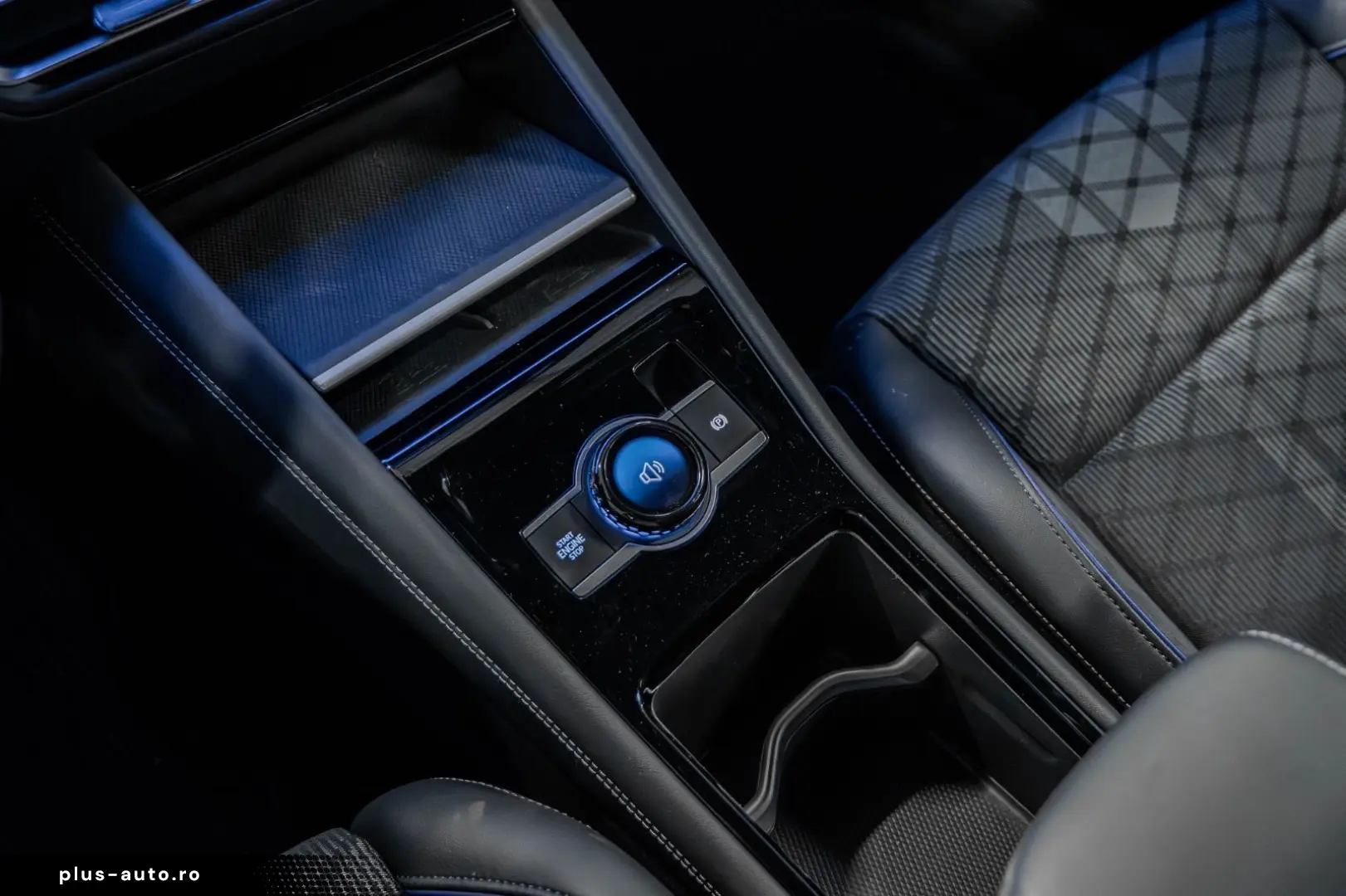 VW Tiguan 2.0 TDI 193PS R-LINE DSG AHK STANDH