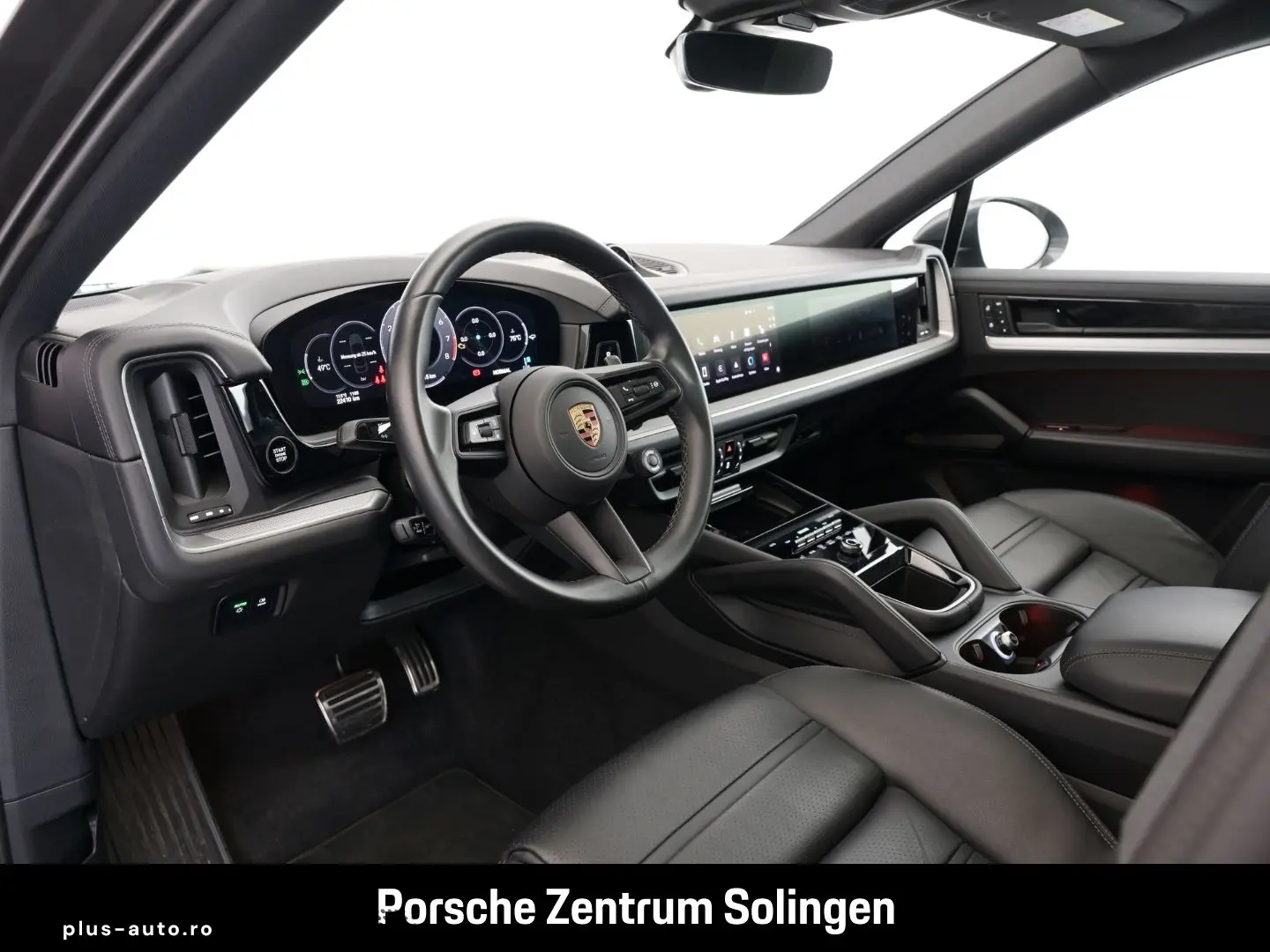 PORSCHE Cayenne S Coupe PassengerDisplay AirSusp Bose 360