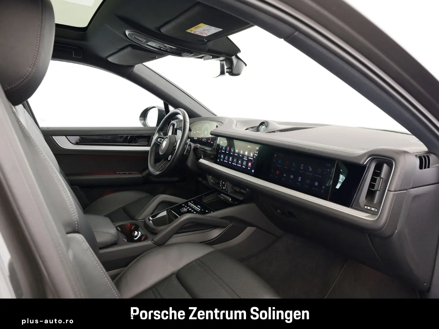 PORSCHE Cayenne S Coupe PassengerDisplay AirSusp Bose 360