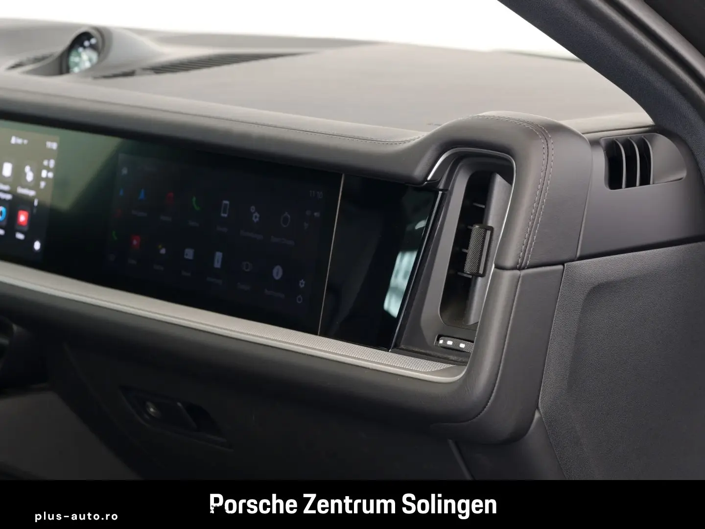 PORSCHE Cayenne S Coupe PassengerDisplay AirSusp Bose 360