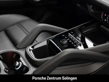 PORSCHE Cayenne S Coupe PassengerDisplay AirSusp Bose 360