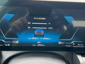 BMW 550e xDrive  M-Sport-Pro 360  ACC IAL PANO HUP