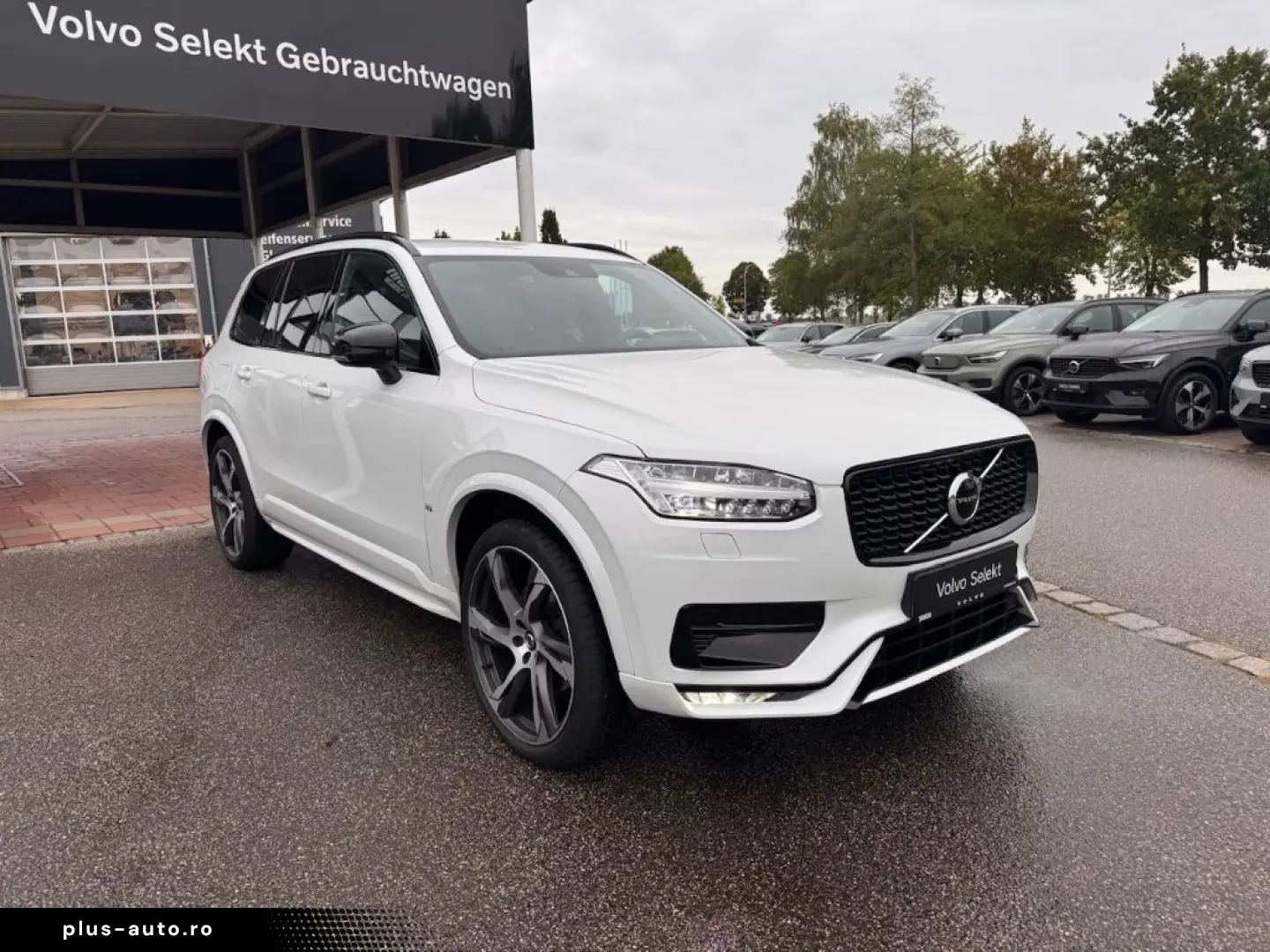 VOLVO XC90 R Design AWD B5 Diesel EU6d HUD AD StandHZG