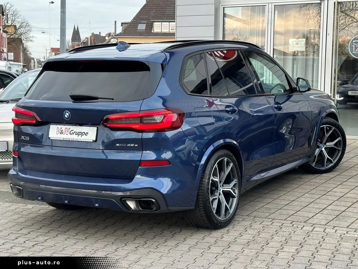 BMW X5 xDrive45e M SPORT KLIMASITZ CRYSTAL B&W