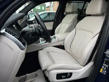 BMW X5 xDrive45e M SPORT KLIMASITZ CRYSTAL B&W