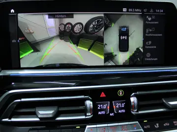 BMW X5 xDrive45e Panorama.HUD Luftfed.Laser Komfort