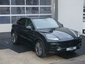 PORSCHE Cayenne Coupe S E-Hybrid Mod.2025 SportDesign