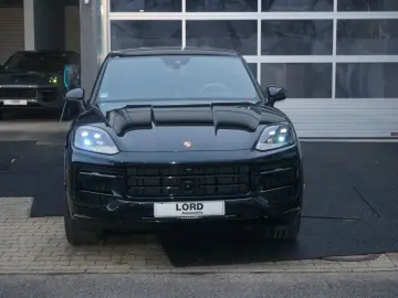 PORSCHE Cayenne Coupe S E-Hybrid Mod.2025 SportDesign