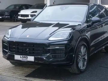 PORSCHE Cayenne Coupe S E-Hybrid Mod.2025 SportDesign