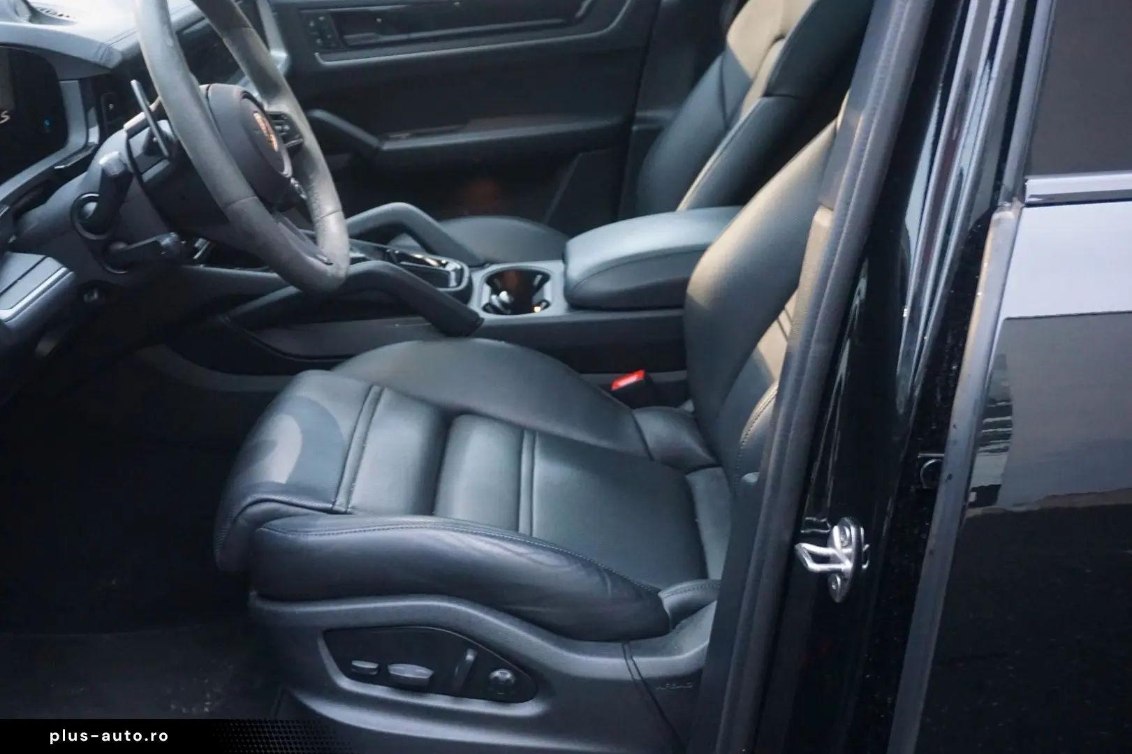 PORSCHE Cayenne Coupe S E-Hybrid Mod.2025 SportDesign