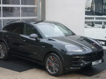 PORSCHE Cayenne Coupe S E-Hybrid Mod.2025 SportDesign