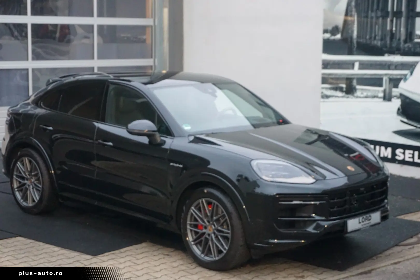 PORSCHE Cayenne Coupe S E-Hybrid Mod.2025 SportDesign