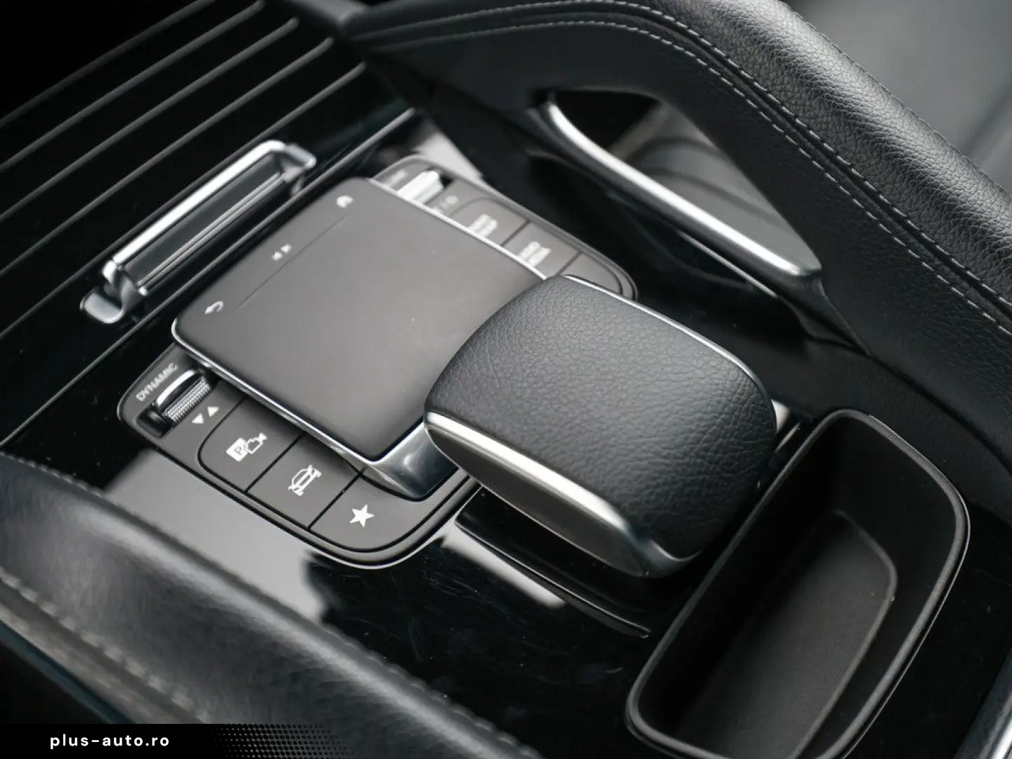 MERCEDES-BENZ GLE350 de 4M AMG Sport AHK Distr. LED HUD Navi