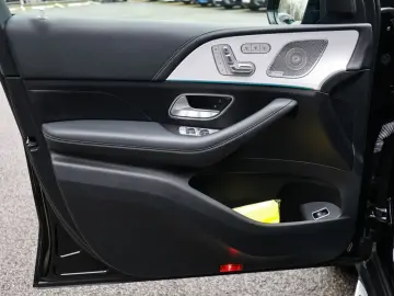 MERCEDES-BENZ GLE350 de 4M AMG Sport AHK Distr. LED HUD Navi