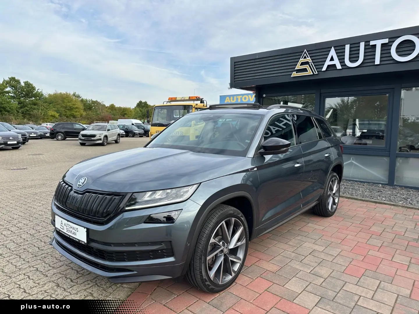 SKODA Kodiaq Sportline 4x4 STANDH AHK PANO 360