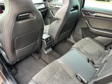 SKODA Kodiaq Sportline 4x4 STANDH AHK PANO 360