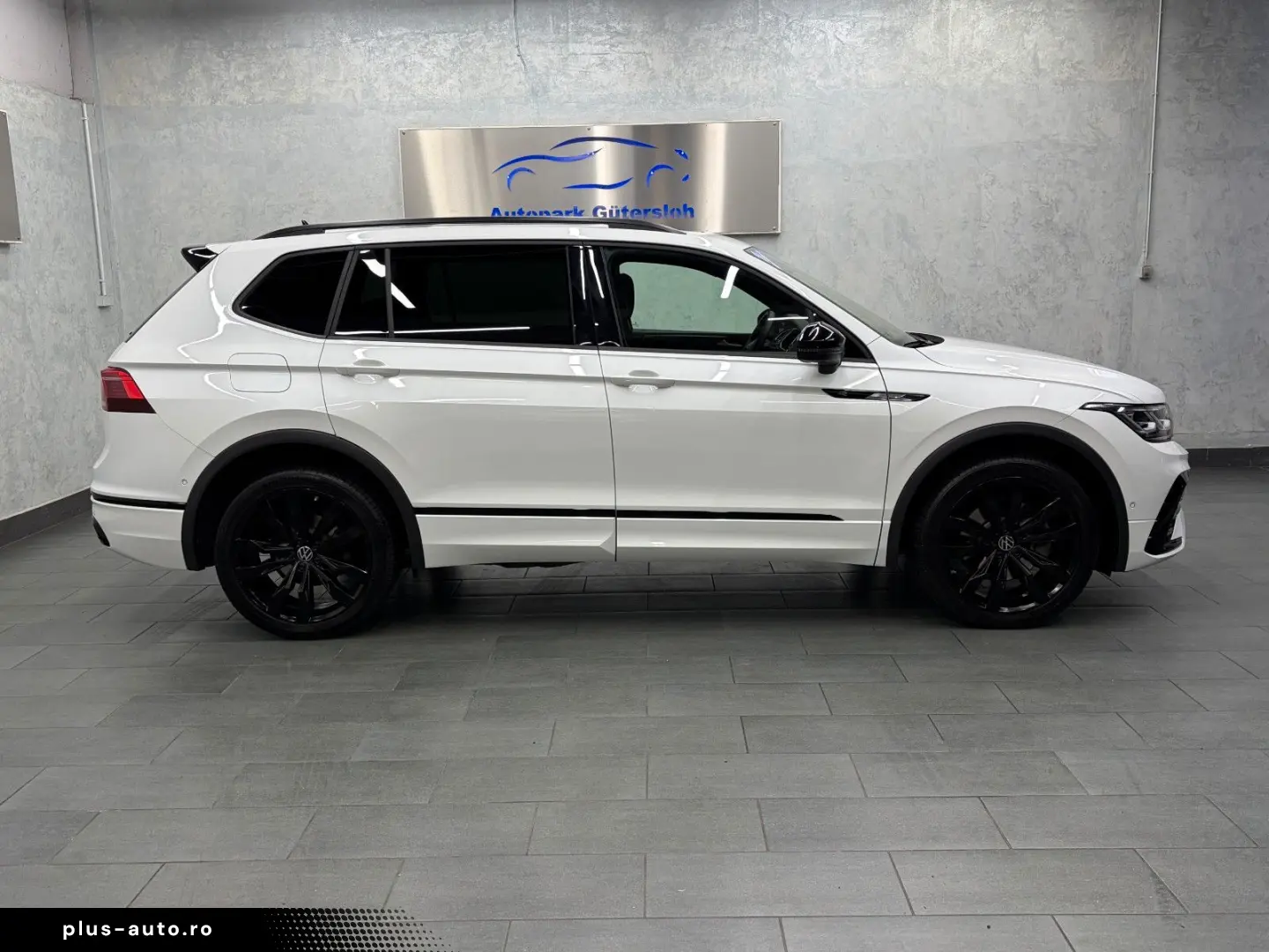 VW Tiguan Allspace R-Line 4Motion  1.HD 7Sitzer