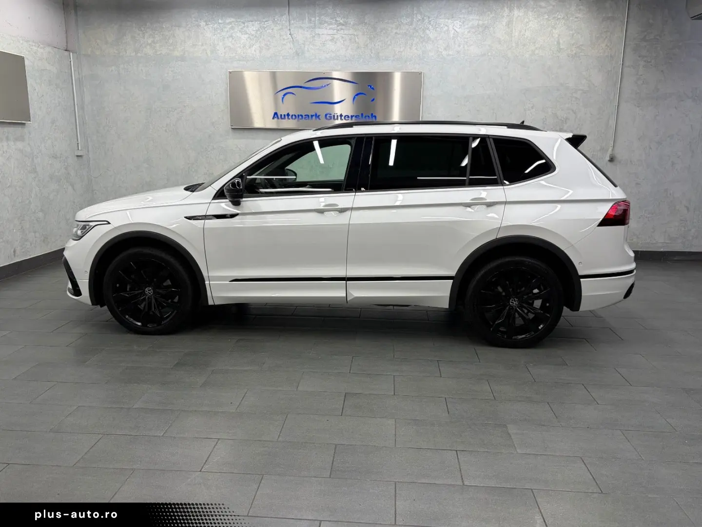 VW Tiguan Allspace R-Line 4Motion  1.HD 7Sitzer