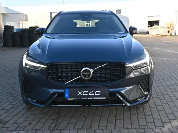 VOLVO XC60 B5 B AWD Ultra Dark PANO 360  LUFT ACC AHK