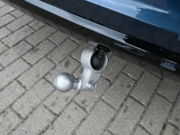 VOLVO XC60 B5 B AWD Ultra Dark PANO 360  LUFT ACC AHK