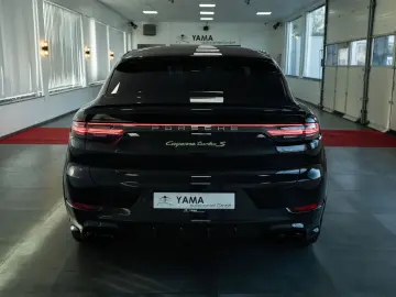PORSCHE Cayenne Coupe Turbo S E-Hybrid CARBON