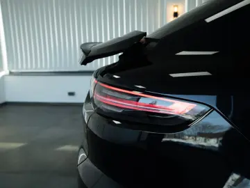 PORSCHE Cayenne Coupe Turbo S E-Hybrid CARBON