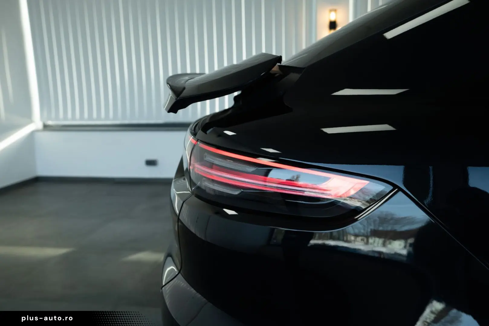 PORSCHE Cayenne Coupe Turbo S E-Hybrid CARBON