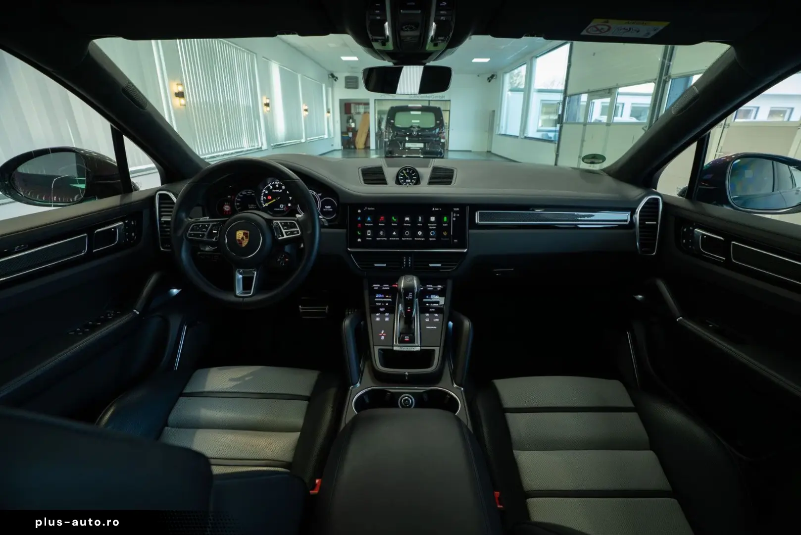 PORSCHE Cayenne Coupe Turbo S E-Hybrid CARBON