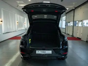 PORSCHE Cayenne Coupe Turbo S E-Hybrid CARBON