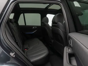 BMW X5 xD30d M Sport Kamera DAB HiFi HUD Panorama