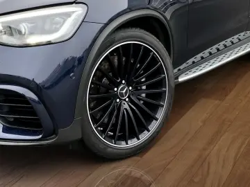 MERCEDES-BENZ GLC 63AMG 4M PANO HEADUP AHK BUR DISTR 360 AIR