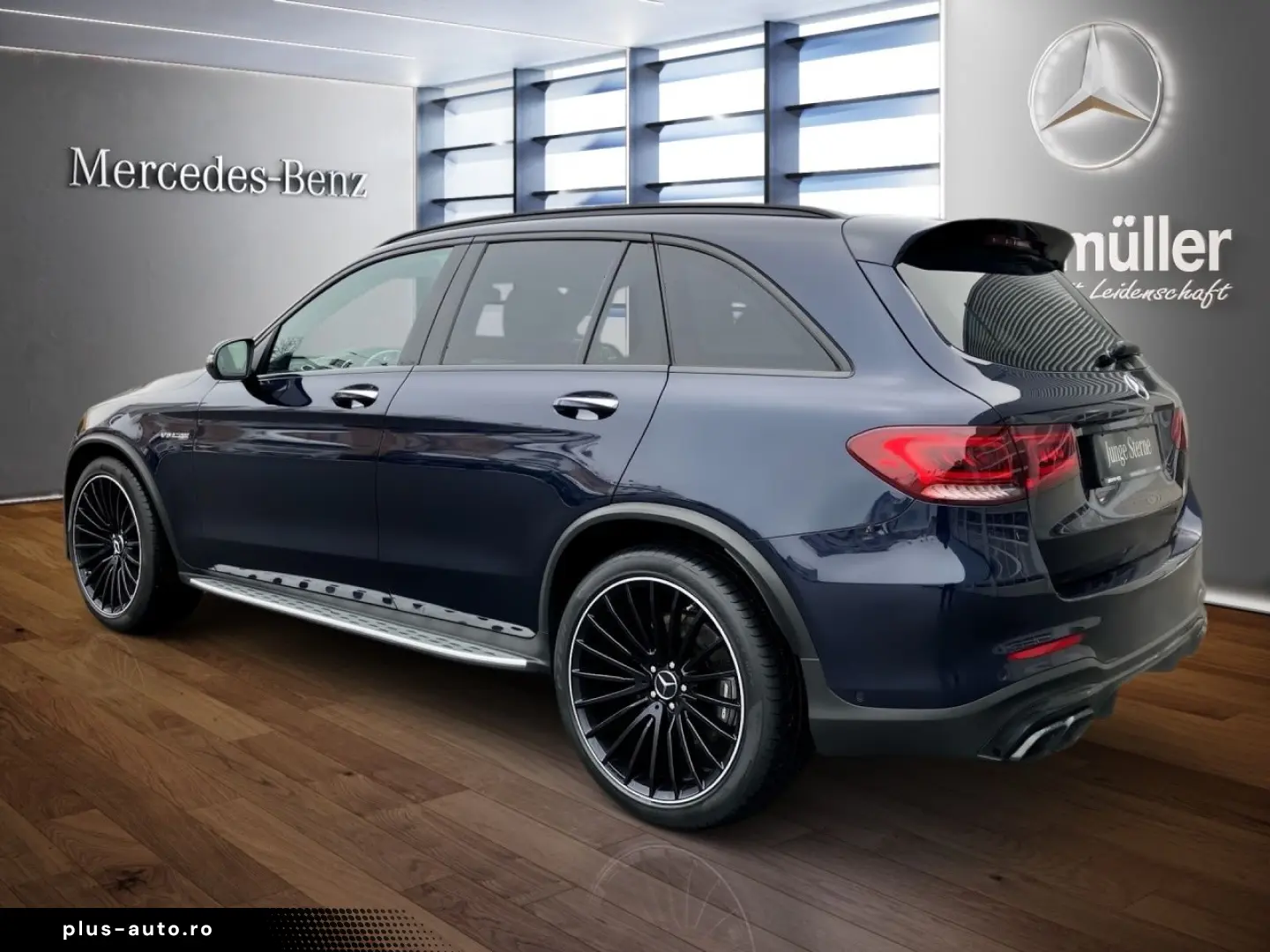 MERCEDES-BENZ GLC 63AMG 4M PANO HEADUP AHK BUR DISTR 360 AIR
