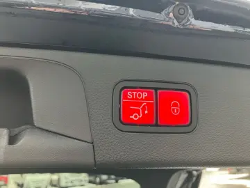 MERCEDES-BENZ GLC 63AMG 4M PANO HEADUP AHK BUR DISTR 360 AIR