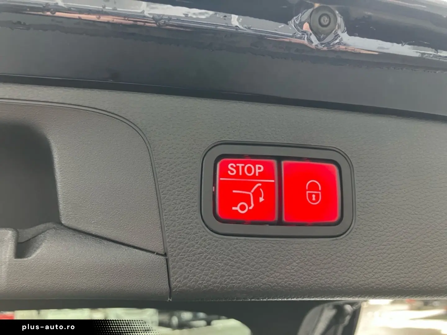 MERCEDES-BENZ GLC 63AMG 4M PANO HEADUP AHK BUR DISTR 360 AIR