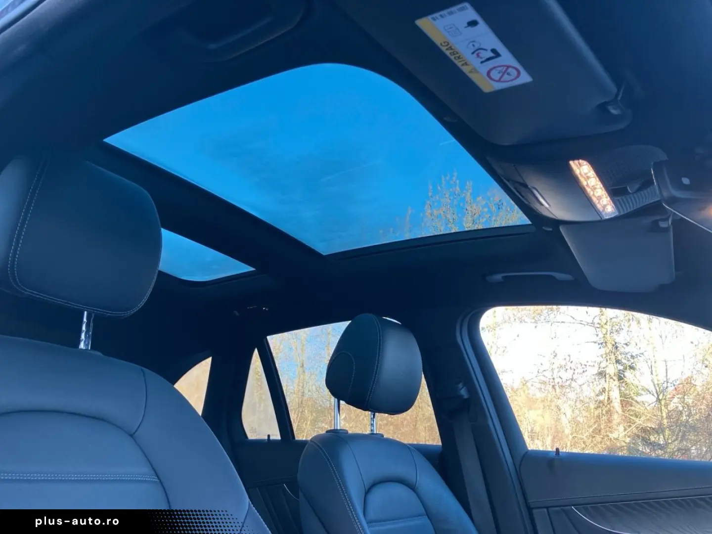 MERCEDES-BENZ GLC 300de 4M AMG LUFTFED AHK PANO MULTIB DISTR