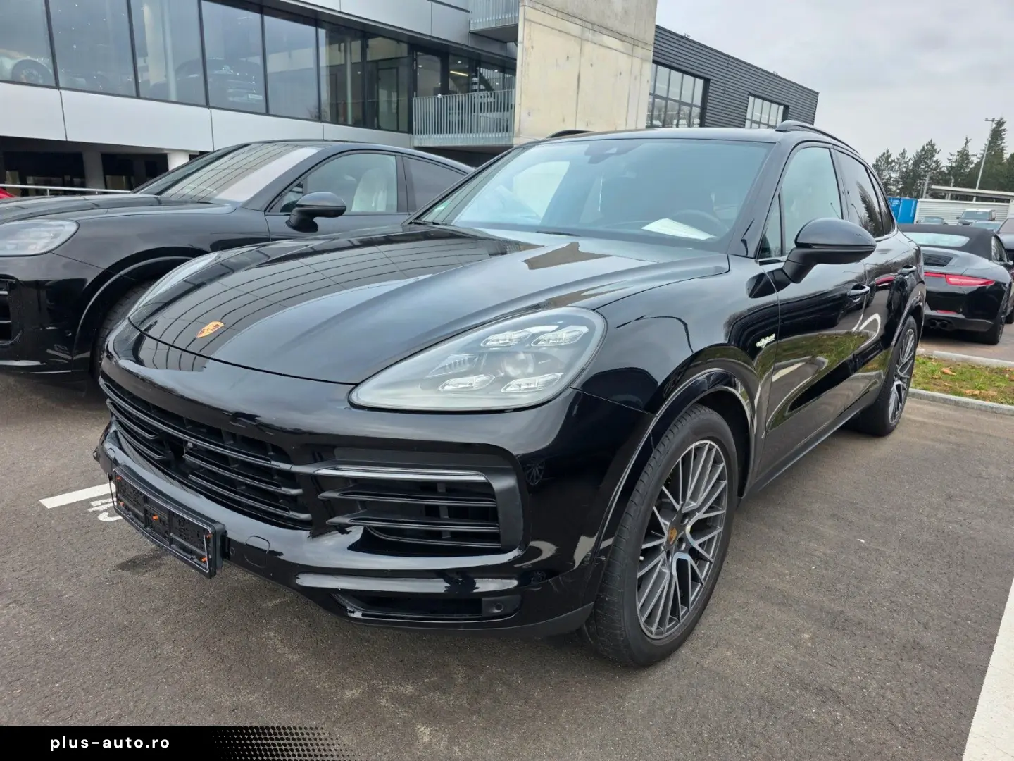 PORSCHE Cayenne E-Hybrid Panaroma HUD LED