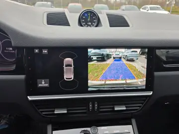 PORSCHE Cayenne E-Hybrid Panaroma HUD LED