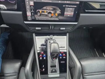 PORSCHE Cayenne E-Hybrid Panaroma HUD LED