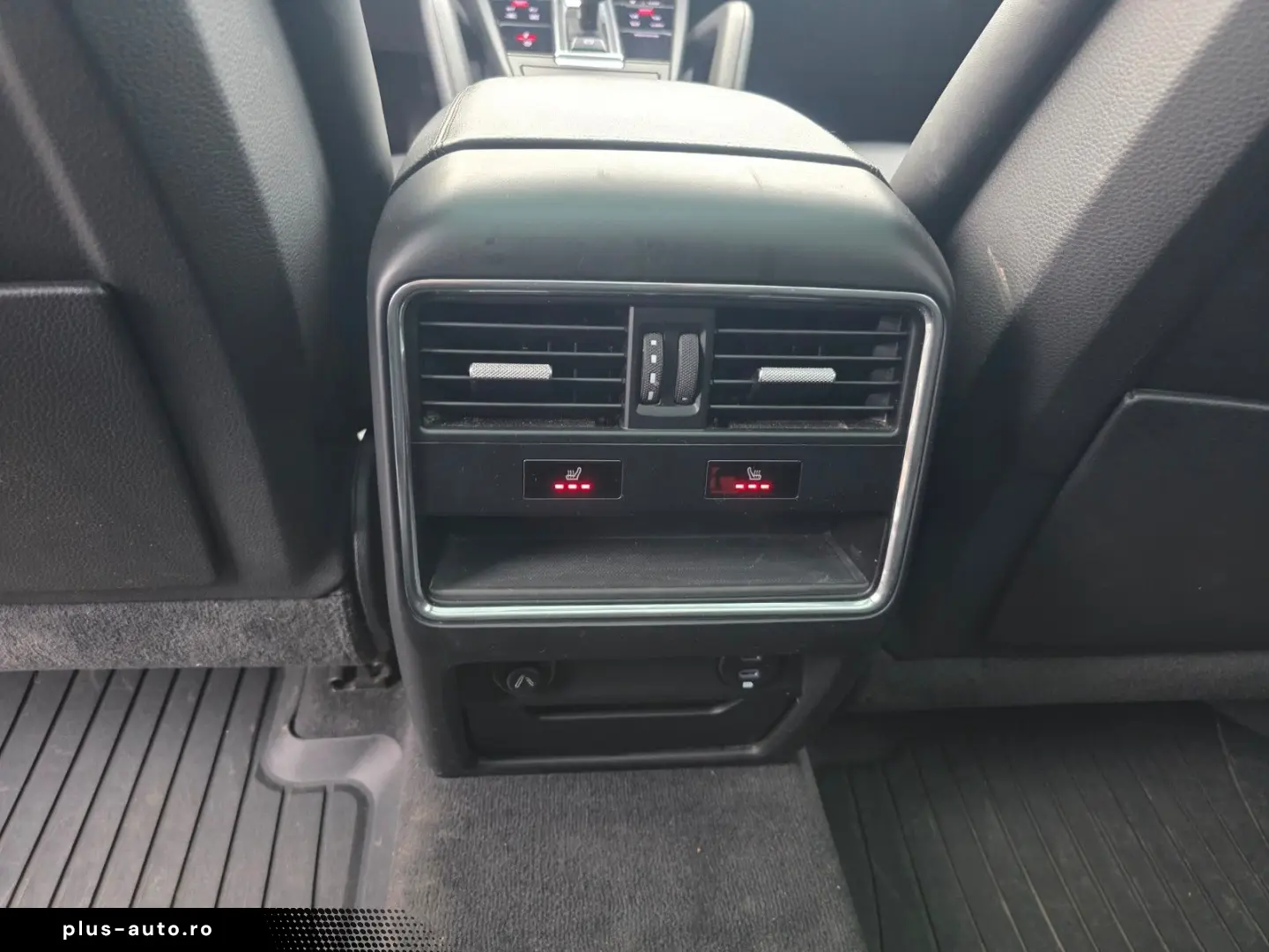 PORSCHE Cayenne E-Hybrid Panaroma HUD LED