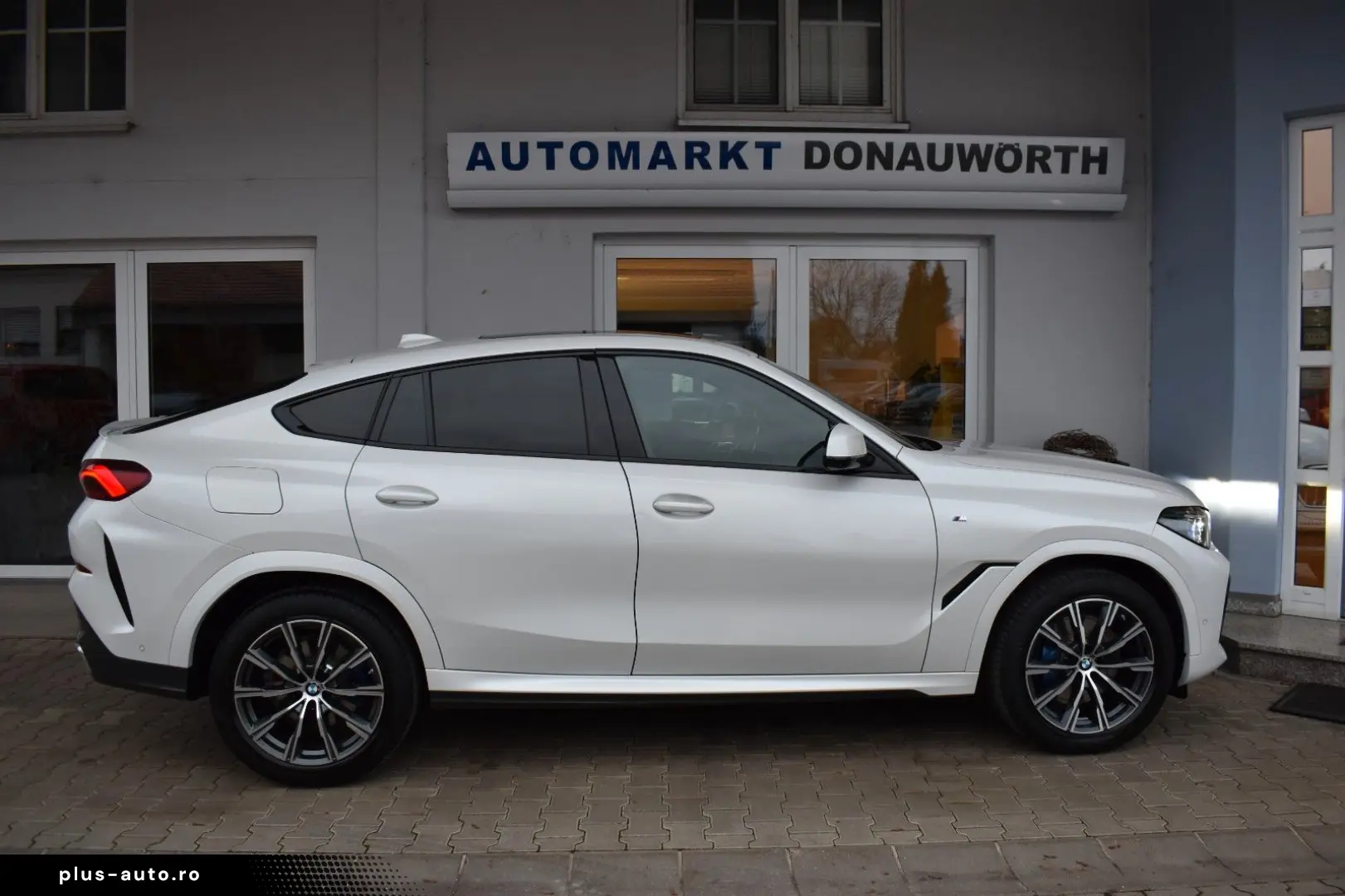 BMW X6 xDrive30d M Sport Laser Pano AHK Mild Hybrid