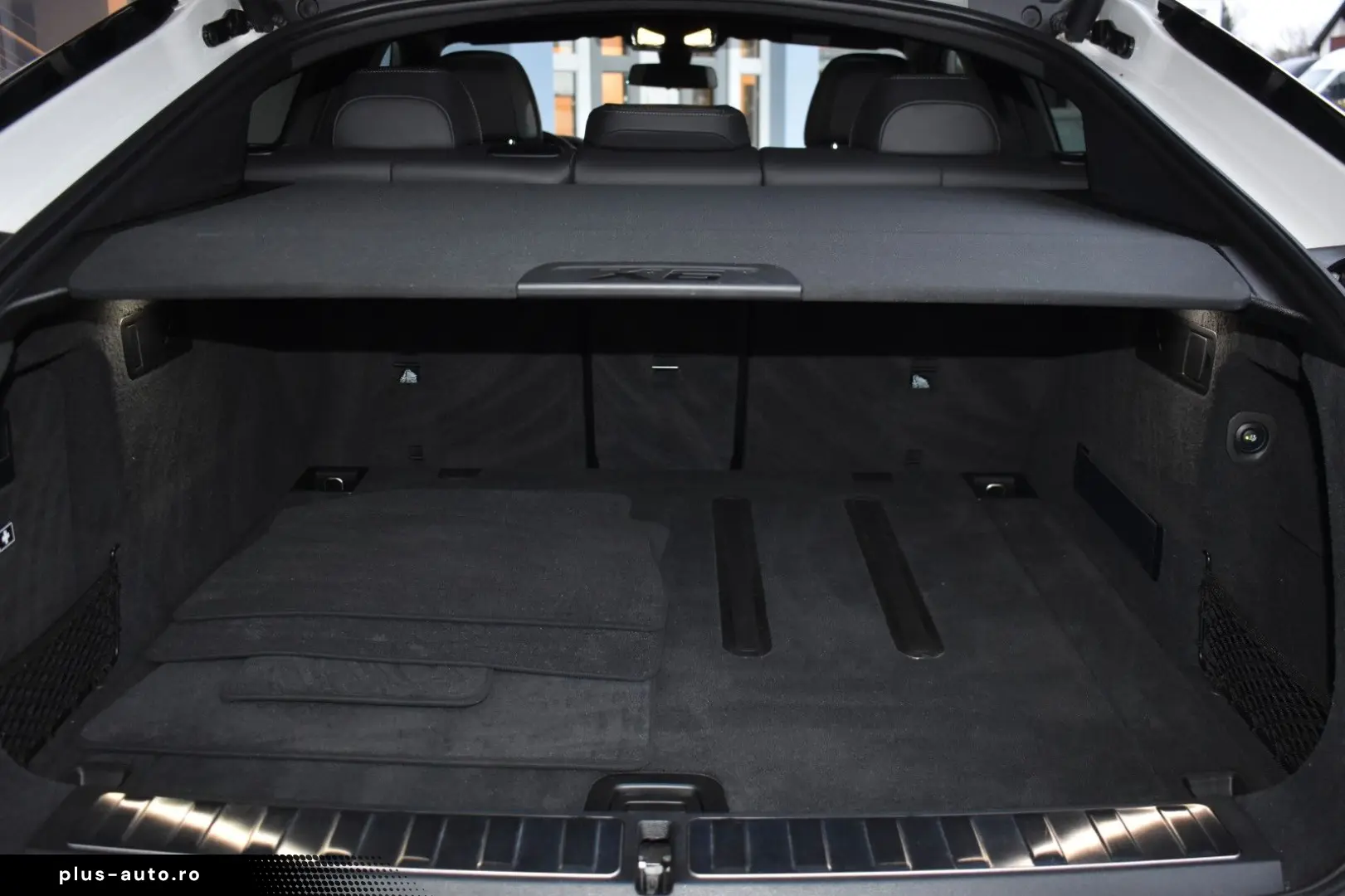 BMW X6 xDrive30d M Sport Laser Pano AHK Mild Hybrid