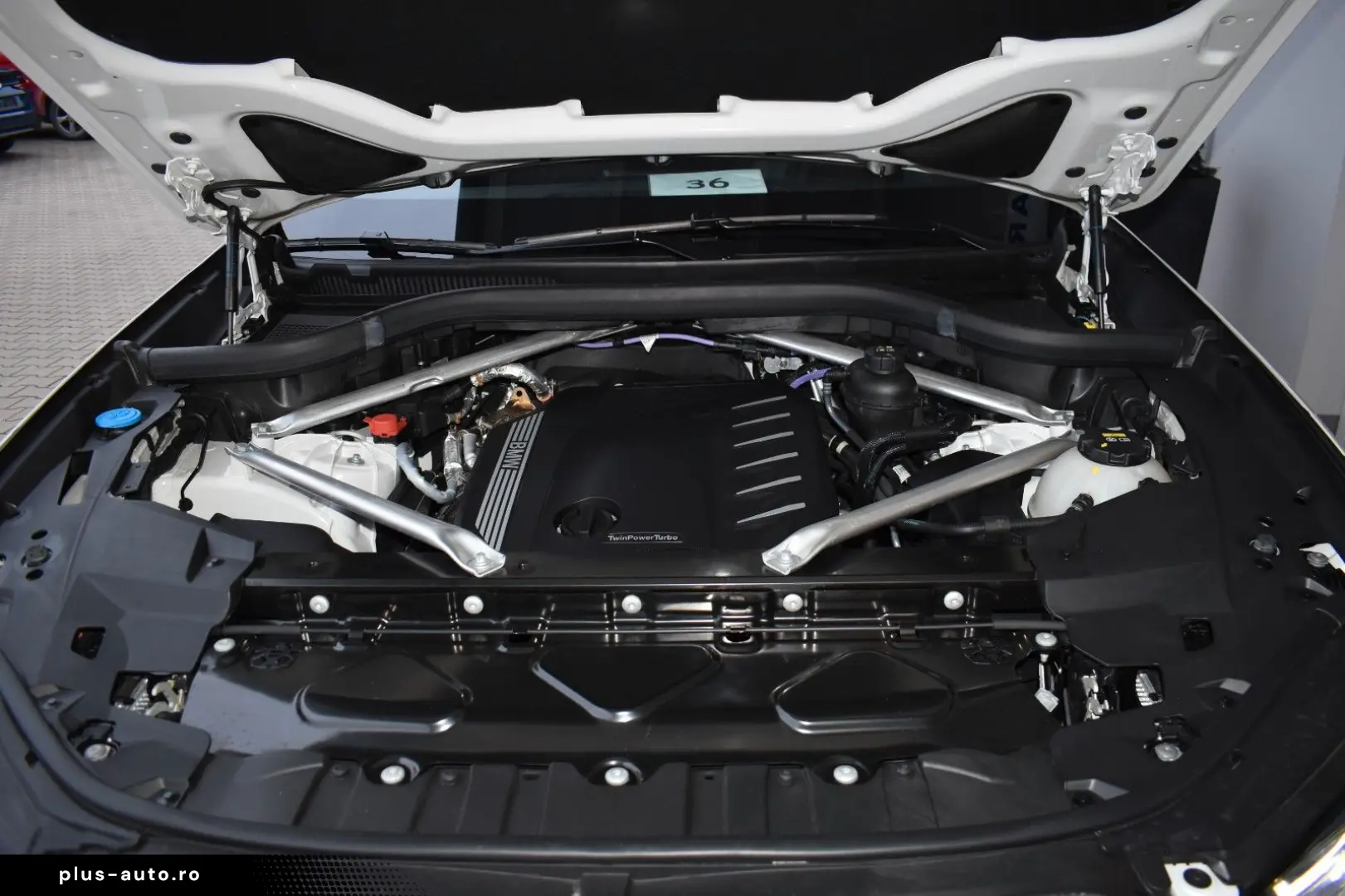 BMW X6 xDrive30d M Sport Laser Pano AHK Mild Hybrid