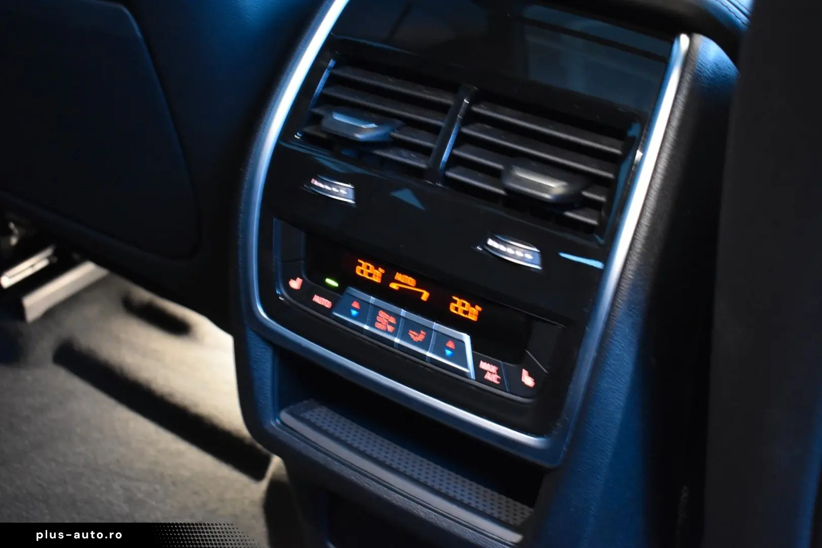 BMW X6 xDrive30d M Sport Laser Pano AHK Mild Hybrid