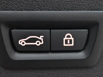 BMW X6 xDrive30d M Sport Laser Pano AHK Mild Hybrid