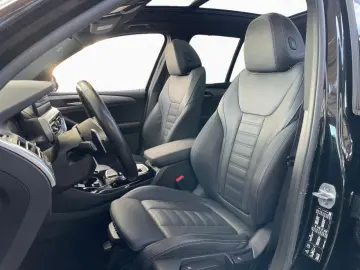 BMW X3 xDr20i M Sport AHK Pano Laser H K HuD St Go