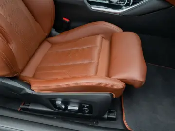 BMW M4 Competition xD 360 HUD H K DAB Laser Klimasit